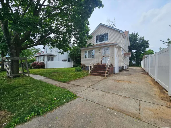 13816 243rd Street, Rosedale, NY 11422