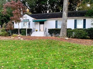 3521 Charing Cross Rd, Greensboro, NC 27455