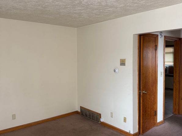 4234 W Hampton Ave #1