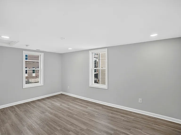 428 S Governors Ave #C — Photo 23