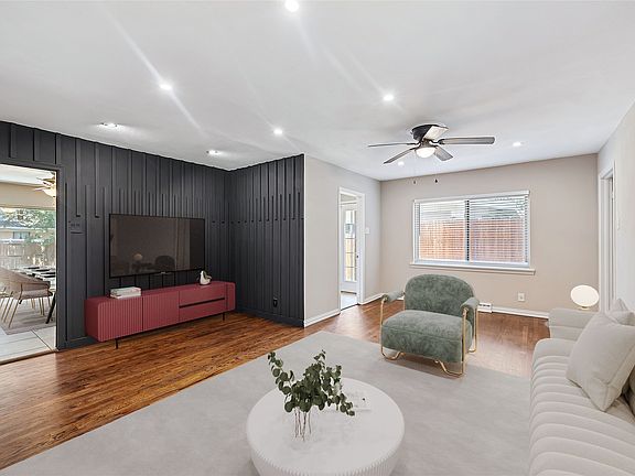 5th image of 7329 Edgerton Dr