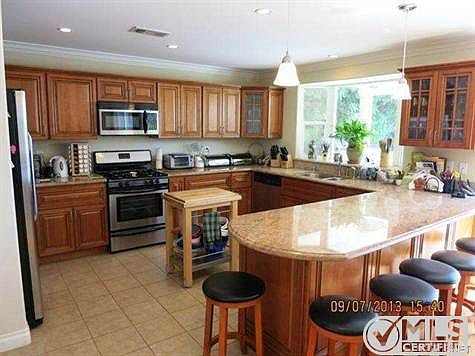 4th image of 7116 Scarborough Peak Dr