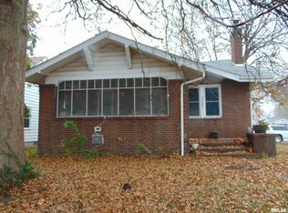 2202 Walnut St, Murphysboro, IL 62966
