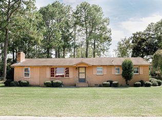2819 Edgewood Rd, Waycross, GA 31503