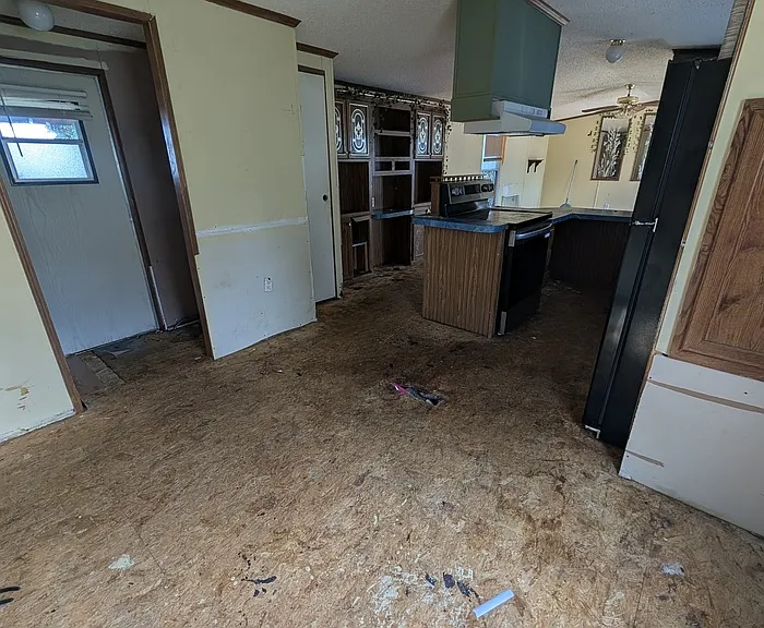 101 Felix Dr — Photo 10