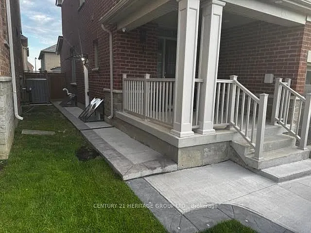 7 Larkfield Cres #2 — Photo 38