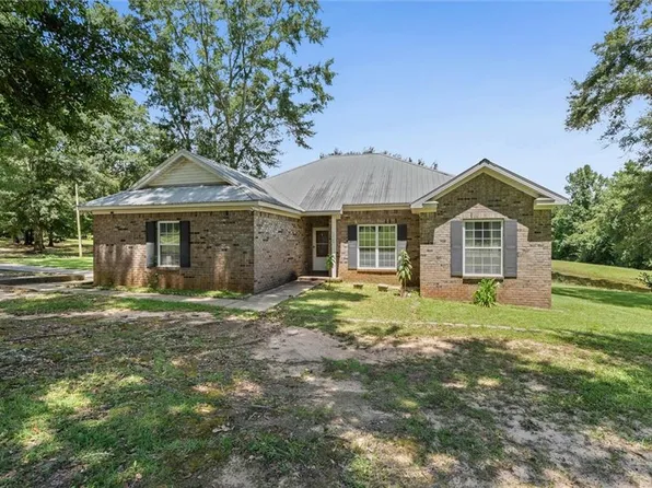 20769 Oakdale Dr, Robertsdale, AL 36567