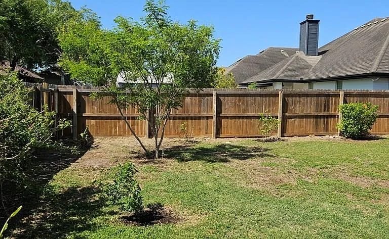 4951 Daffodil Dr — Photo 17