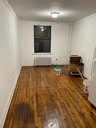 Rented by K & O Realty Associates Inc.