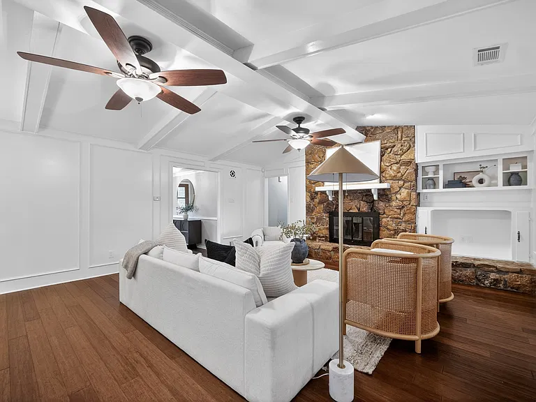 9660 Timberleaf Dr — Photo 25