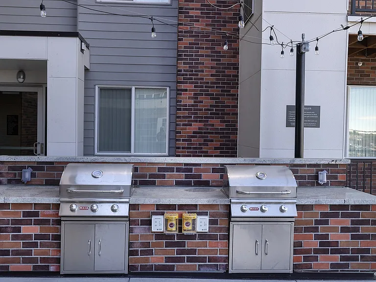 The Addie at Metro Center 55+ Apartments — Photo 8