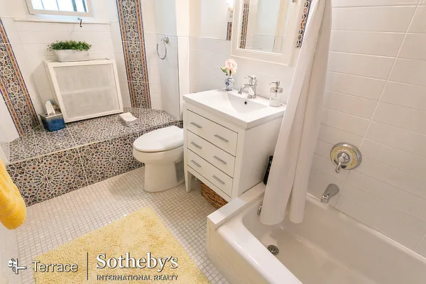 Sold by Terrace Sotheby's International Realty | media 15