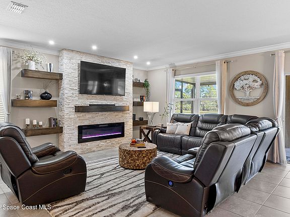 5th image of 500 Forest Trace Cir