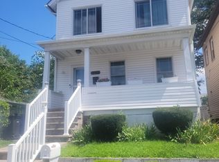 105 Lockman Ave, Staten Island, NY 10303