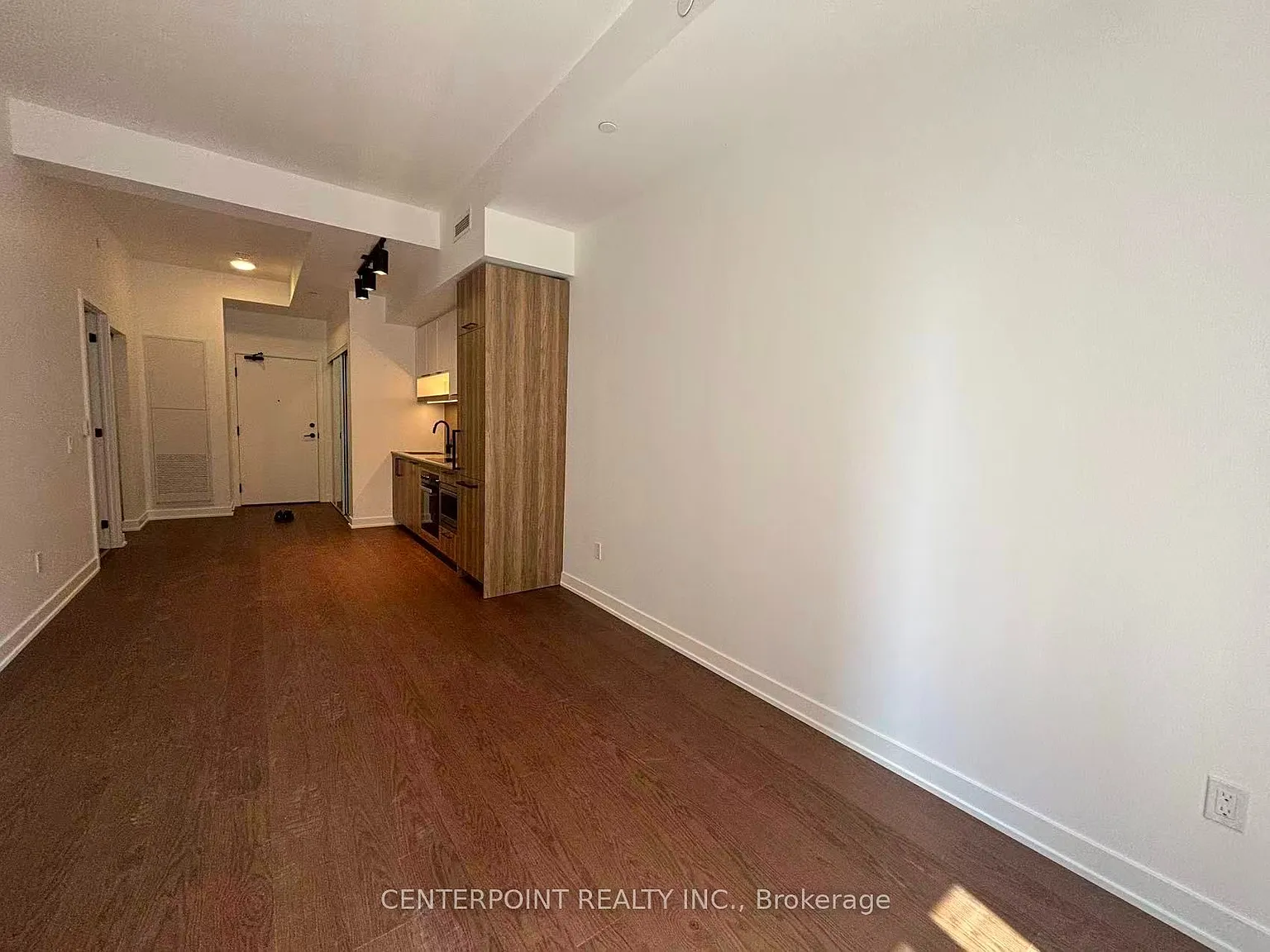2 bed, $2,550 — Photo 4