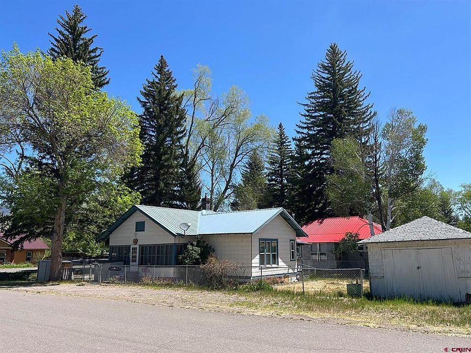 1st image of 400 7th Street