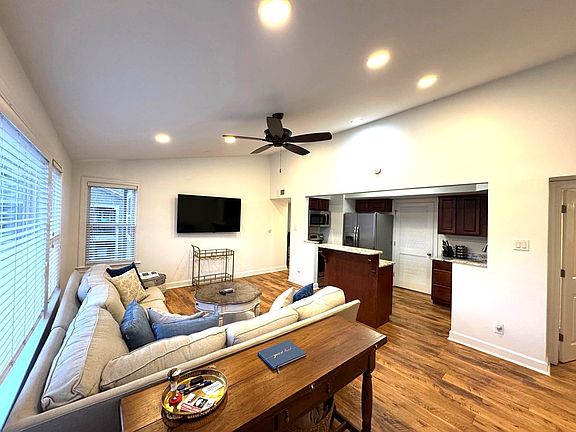 4th image of 2100 Old Taylor Rd #H330