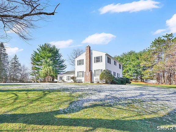 2nd image of 281 Turnpike Road