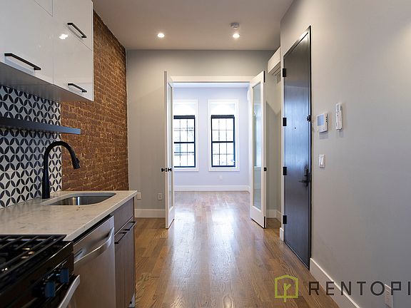 4th image of 359 Palmetto St #2B