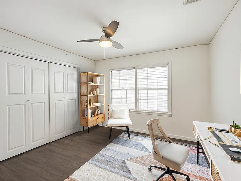 3439 Wentworth St #6 — Photo 5