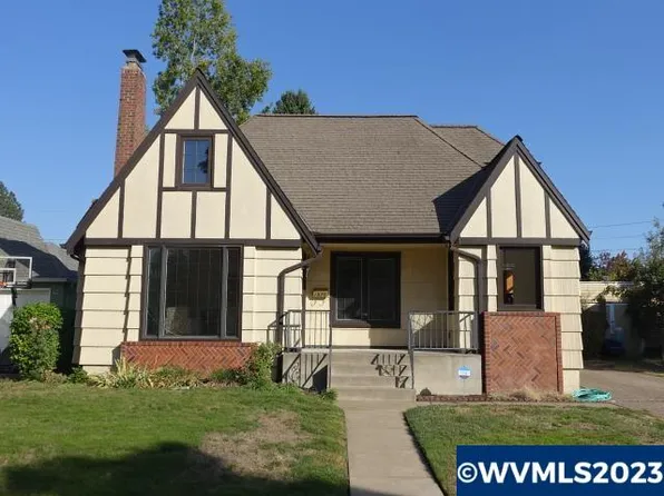 1570 18th St NE, Salem, OR 97301