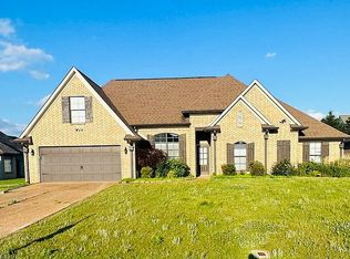 430 Lakewood Dr, Oakland, TN 38060