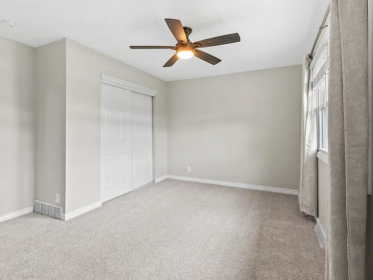 1919 Morrie Dr — Photo 16