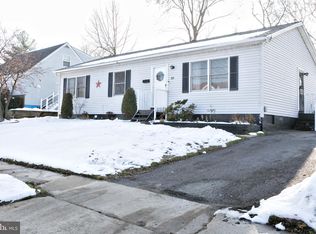 529 Engard Ave, Pennsauken, NJ 08110
