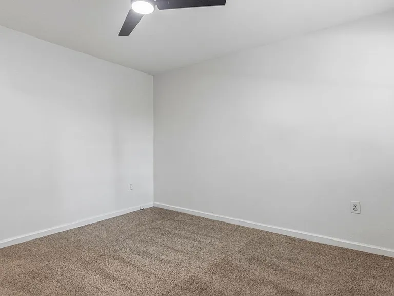 16 Faris Cir — Photo 16