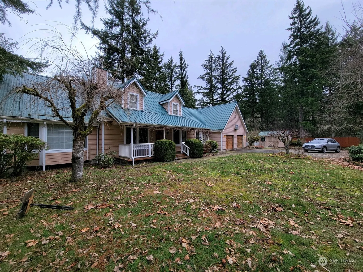 3929 29th Lane NE photo 1