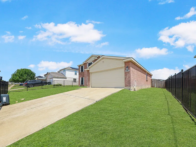 3309 Starfish Dr — Photo 3