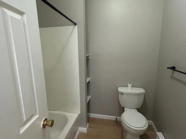 1937 E Cambria Street — Photo 5