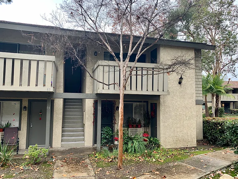 960 E Bonita Ave #62 — Photo 2