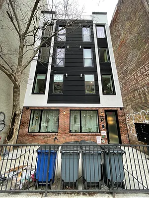 Rented by Aron Fried, LREB | media 17