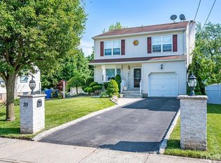 39 Evergreen Ave, Fords, NJ 08863