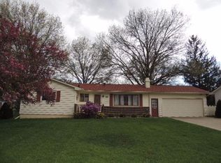 205 Rainbow Dr, Marshalltown, IA 50158