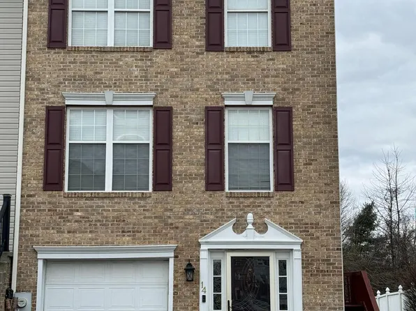 14 Peterson Pl, Bear, DE 19701