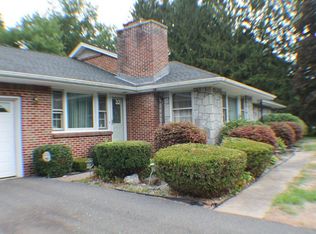 32 Sunnyside Ter, Wilbraham, MA 01095