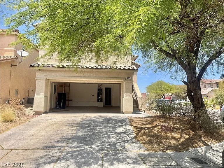 6774 Antique Oak Ct — Photo 1