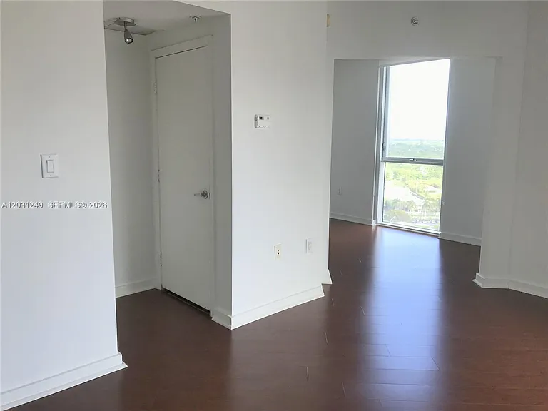 9055 SW 73rd Ct #1604 — Photo 5