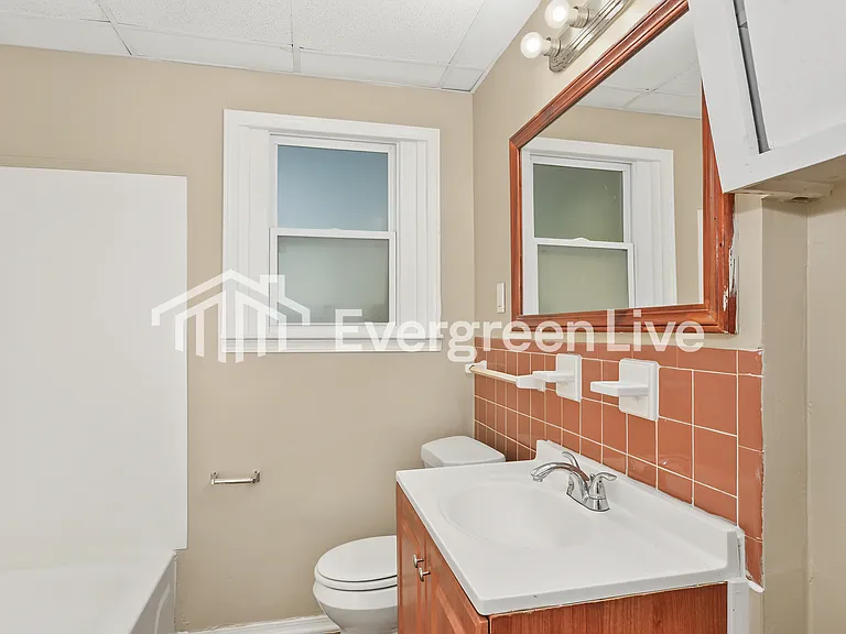 3045 Brookdale St — Photo 9