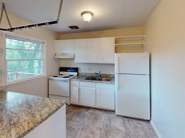 130 Apple Tree Rd — Photo 18