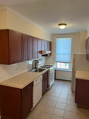 Rented by Ben Bay Realty Co. of Bay Ridge | media 2