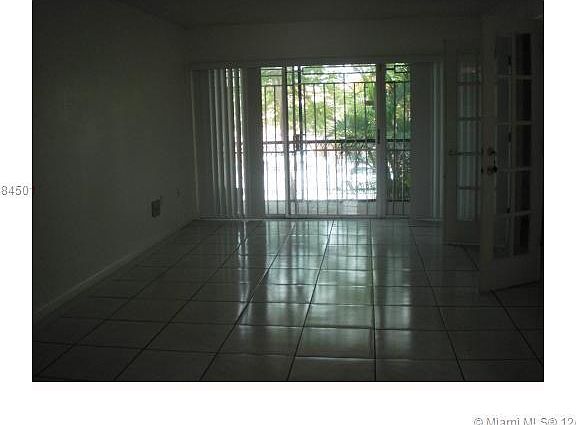 4th image of 10 NW 87th Ave APT B212