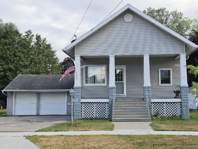 2525 Taylor STREET, Marinette, WI, 54143