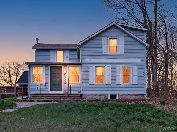 8586 Lake Shore Rd, Angola, NY 14006