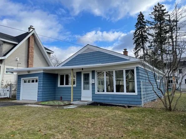 75 Eileen St, Albany, NY 12203
