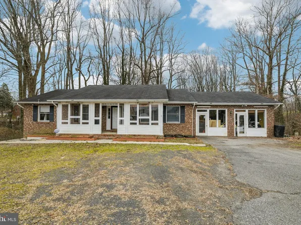 2650 Solomons Island Rd, Huntingtown, MD 20639