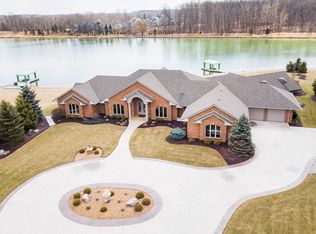 918 Sunset Lake Cv, Fort Wayne, IN 46845