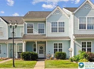 21 Beaver Run Dr, Quakertown, PA 18951